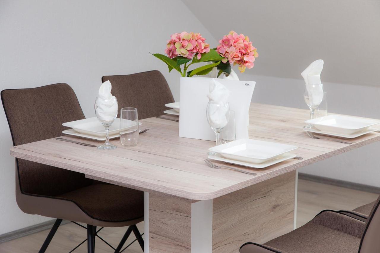 T&K Apartments Near Messe Fair Trade Duesseldorf Und Airport 3A Duisburg Ngoại thất bức ảnh